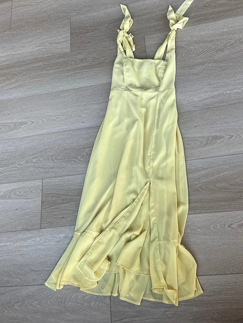 Lulus Yellow Maxi Dress Size XS Like New